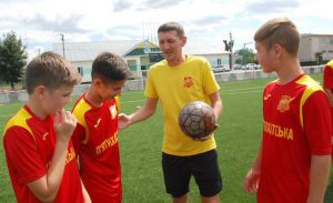 Футбол. «Інгулець» серйозно дбає про зміну